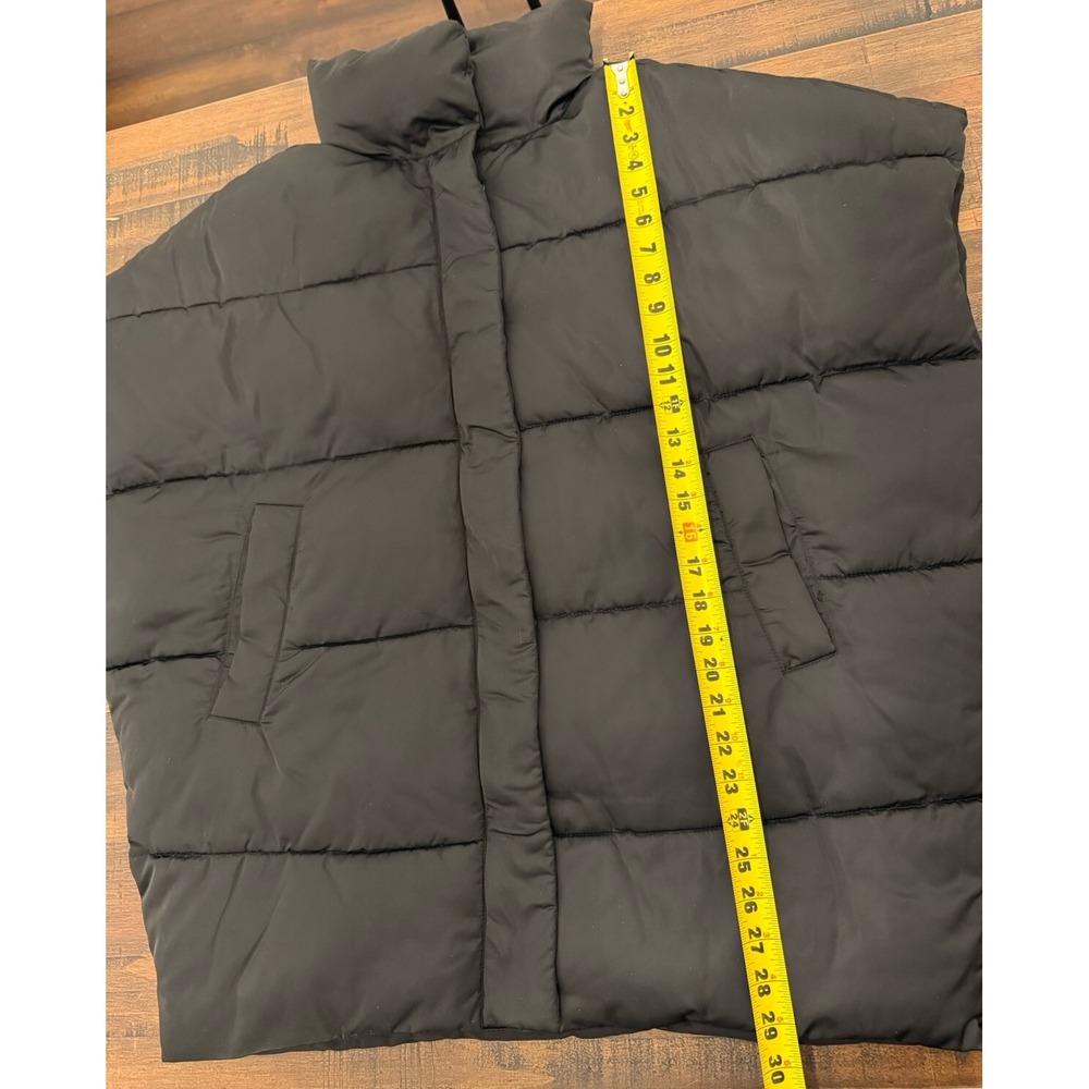 Kenneth Cole Puffer Vest Womens L/XL Black Zip Snap Stand Up Neck NWT $139 - Picture 9 of 11